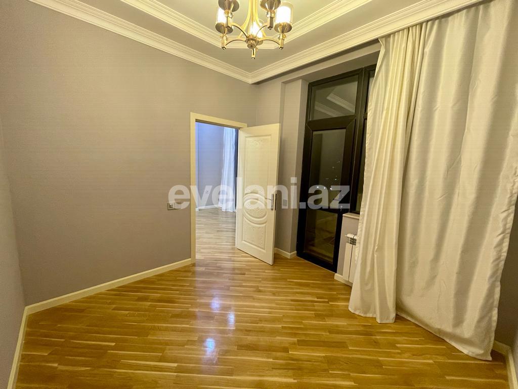 Продаётся, новостройка, 3-комнаты, 85 m², Нефтчиляр m.