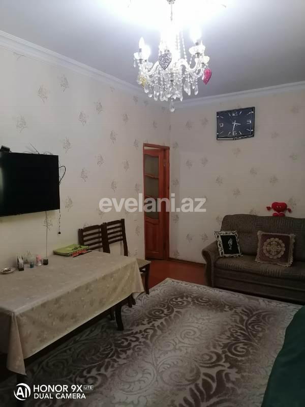 Satılır, köhnə tikili, 2 otaqlı, 31 m², İnşaatçılar m.