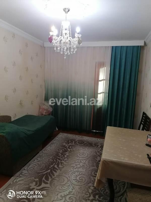 Satılır, köhnə tikili, 2 otaqlı, 31 m², İnşaatçılar m.
