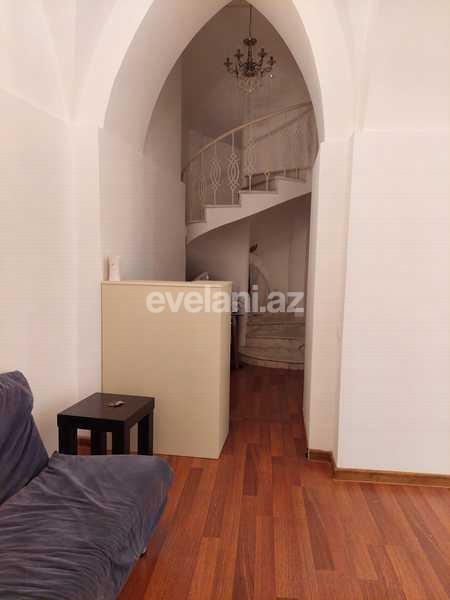 Kirayə verilir, obyekt, 130 m², İçəri Şəhər m.