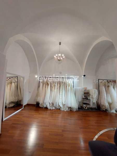 Kirayə verilir, obyekt, 130 m², İçəri Şəhər m.