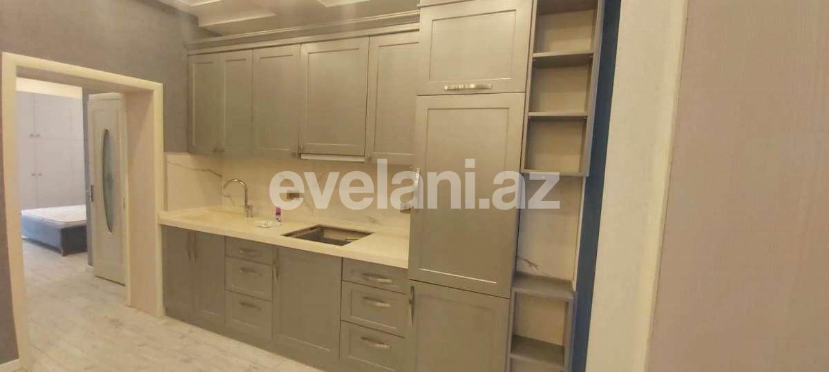 Продаётся, вторичка, 3-комнаты, 70 m², Сахил m.