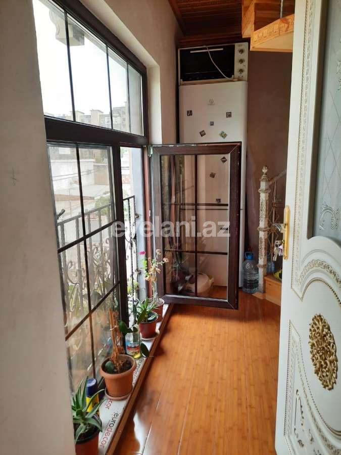 Satılır, həyət evi / bağ, 7 otaqlı, 220 m², İnşaatçılar m.