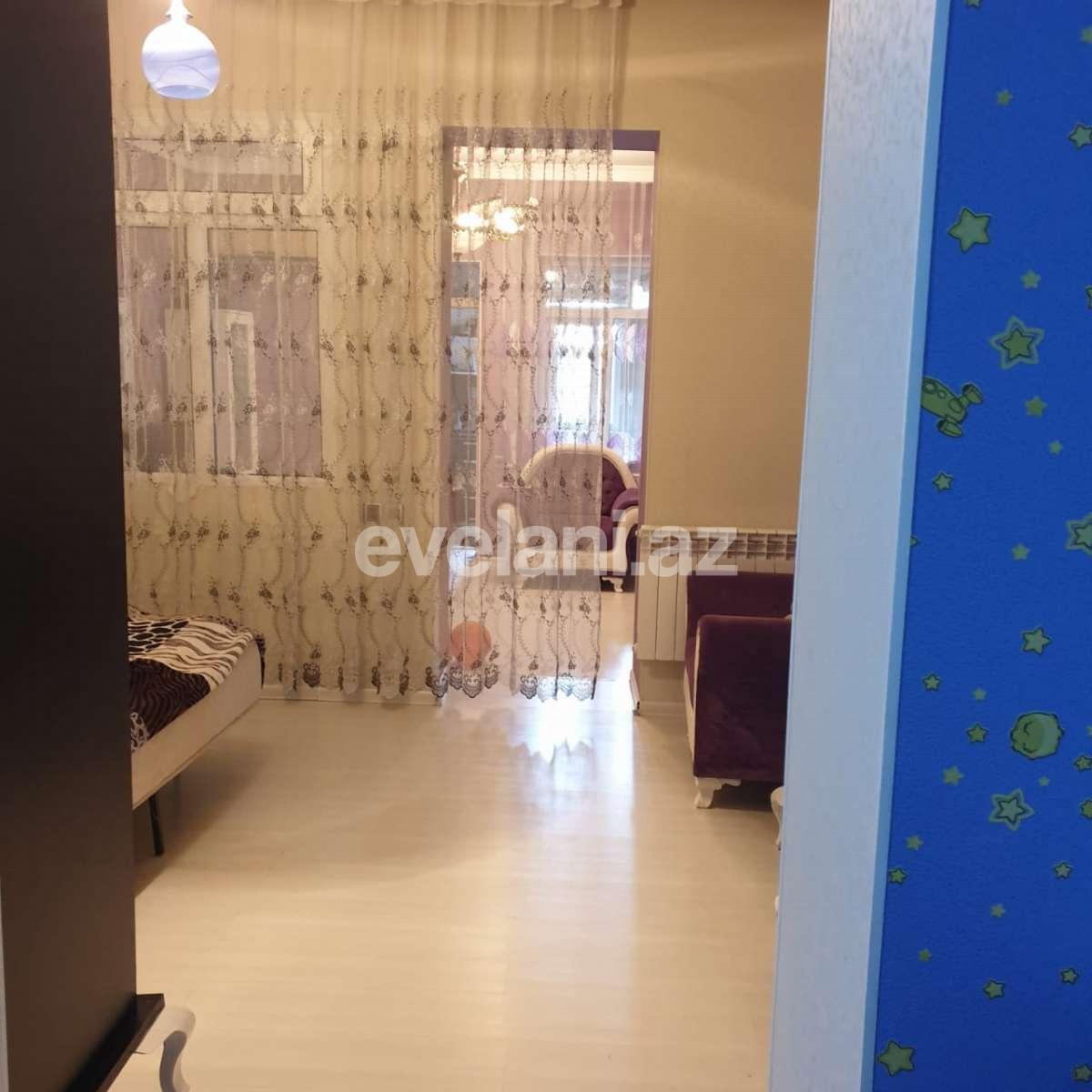 Satılır, həyət evi / bağ, 7 otaqlı, 220 m², İnşaatçılar m.