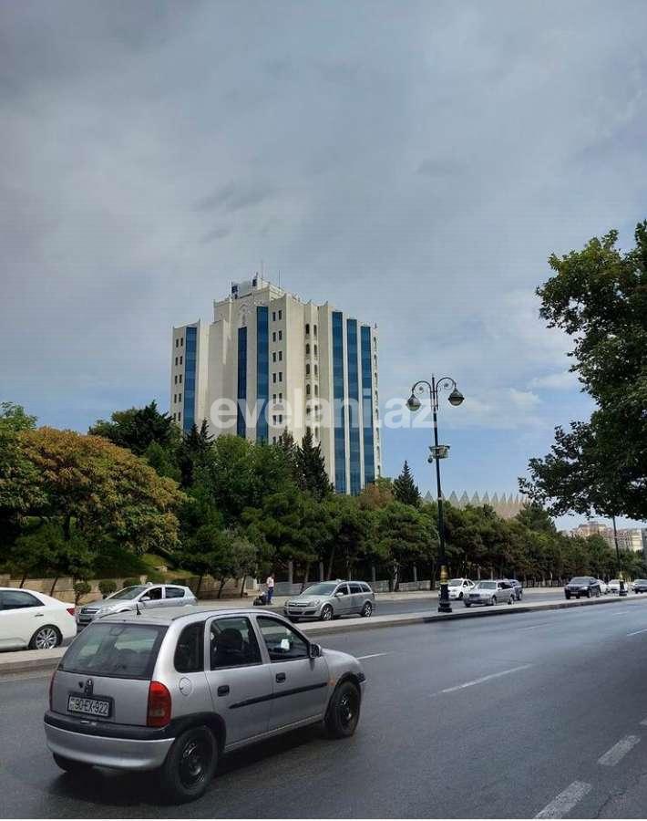 Satılır, köhnə tikili, 3 otaqlı, 75 m², Nizami m.