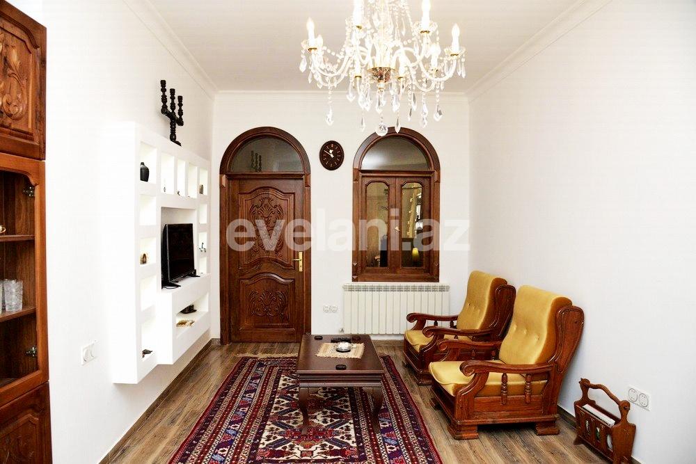 Продаётся, вторичка, 2-комнаты, 50 m², Ичери Шехер m.