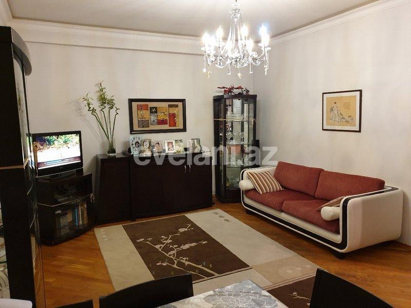 Sale, new building, 2 room, 65 m², Inshaatchilar m.