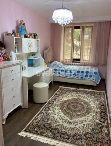 Продаётся, вторичка, 3-комнаты, 82 m², Баку, Ясамальский r, Ясамал p, Элмляр Академиясы m.