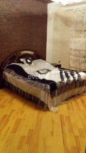 Satılır, köhnə tikili, 4 otaqlı, 105 m², Nəsimi r.