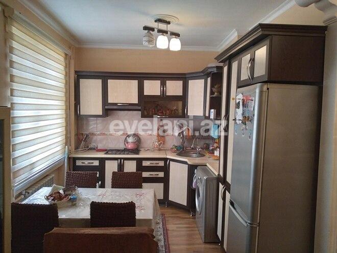 Продаётся, вторичка, 2-комнаты, 60 m², Насими m.