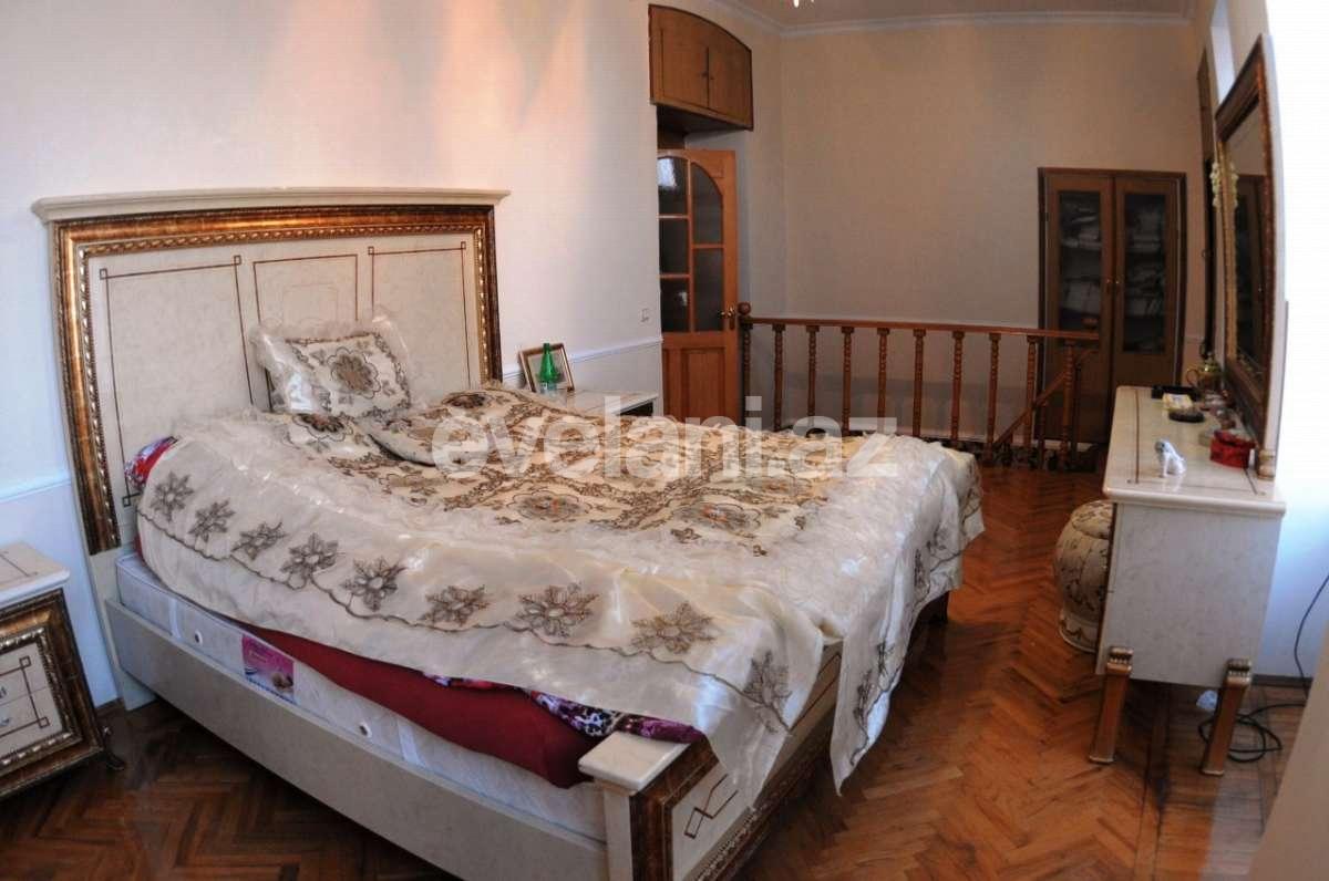 Sale, garden / house, 6 room, 200 m², Icheri Sheher m.