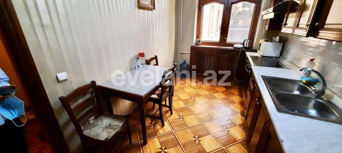 Satılır, köhnə tikili, 3 otaqlı, 70 m², Yasamal r.