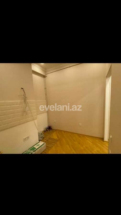 Satılır, yeni tikili, 2 otaqlı, 61 m², Xalqlar Dostluğu m.