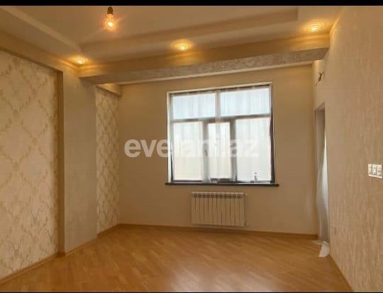 Satılır, yeni tikili, 2 otaqlı, 61 m², Xalqlar Dostluğu m.