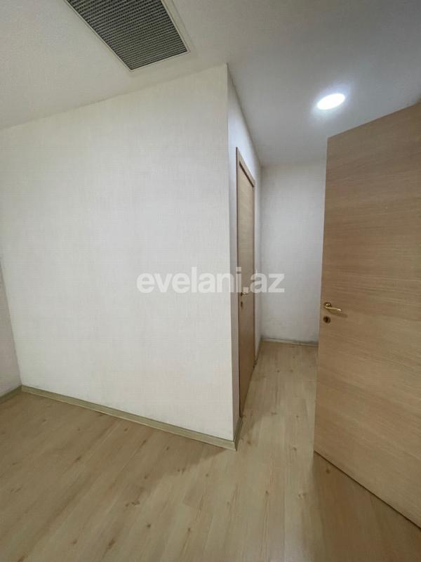 Kirayə verilir, ofis, 2 otaqlı, 80 m², Koroğlu m.