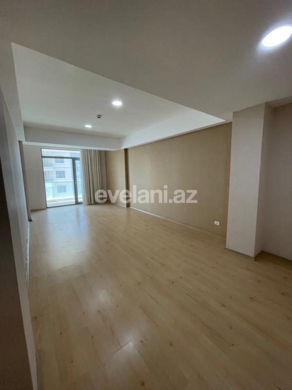 Kirayə verilir, ofis, 2 otaqlı, 80 m², Koroğlu m.