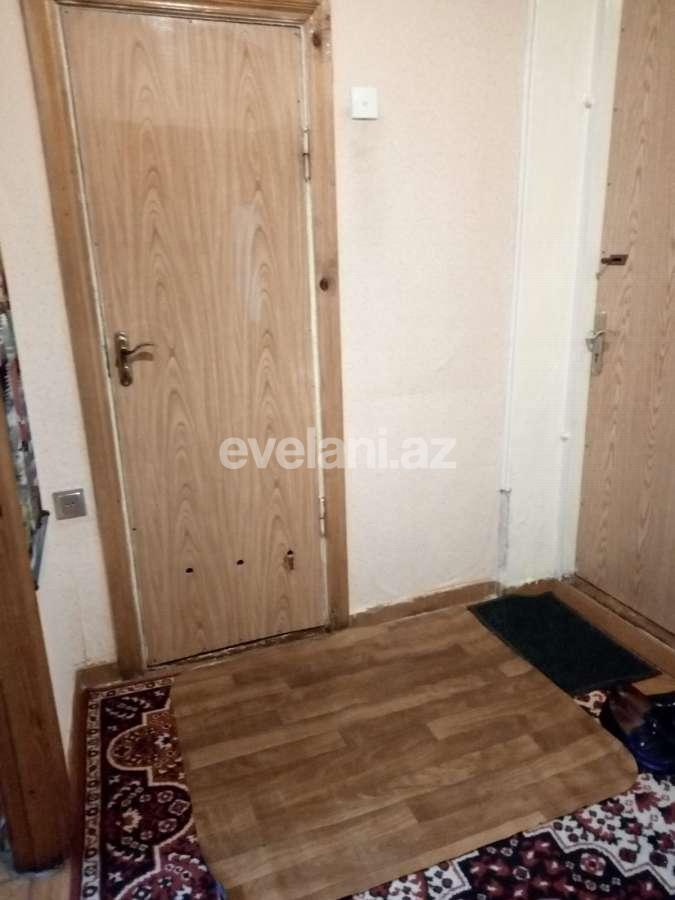 Sale, old building, 2 room, 70 m², Elmlar Akademiyası m.