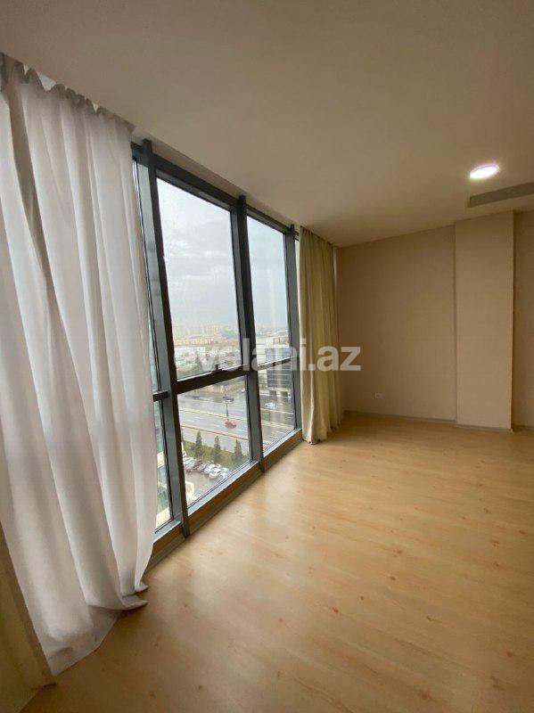 Kirayə verilir, ofis, 4 otaqlı, 135 m², Koroğlu m.