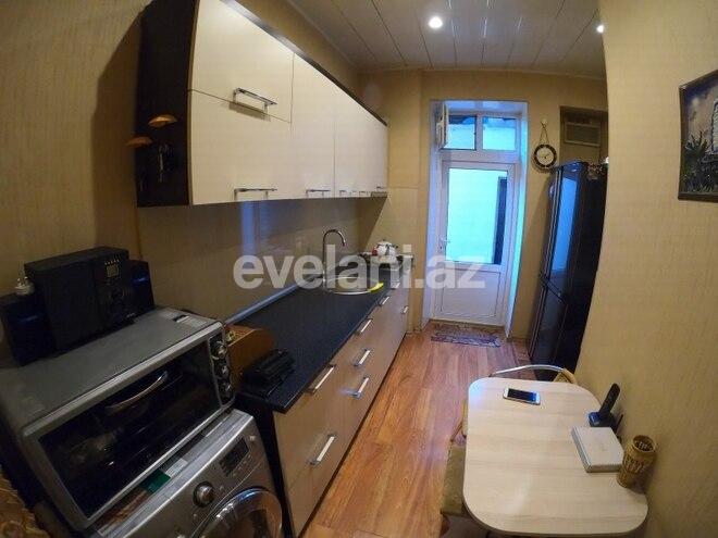 Satılır, köhnə tikili, 3 otaqlı, 70 m², Nərimanov r.