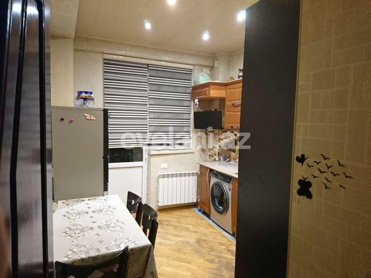 Satılır, yeni tikili, 3 otaqlı, 78 m², İnşaatçılar m.
