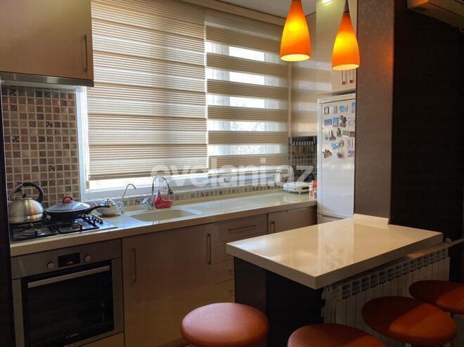 Продаётся, вторичка, 3-комнаты, 55 m², Баку, Бинагадинский r, Насими m.