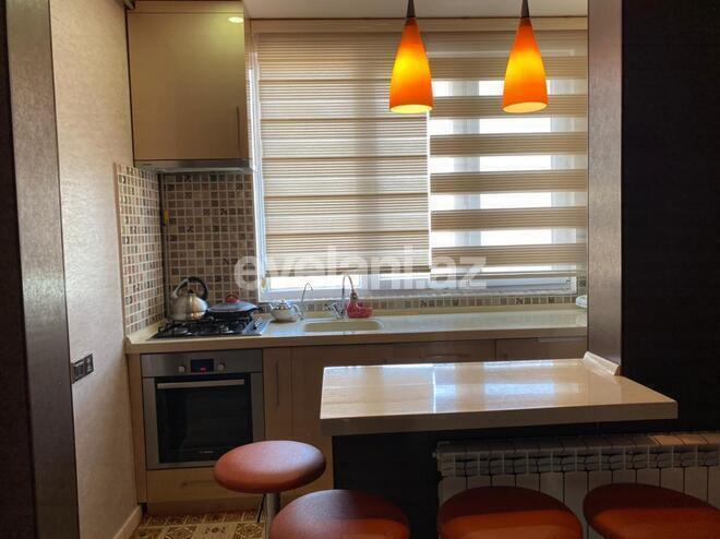 Продаётся, вторичка, 3-комнаты, 55 m², Баку, Бинагадинский r, Насими m.