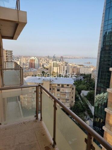 Satılır, yeni tikili, 4 otaqlı, 241 m², Bakı, Yasamal r, Elmlər Akademiyası m.