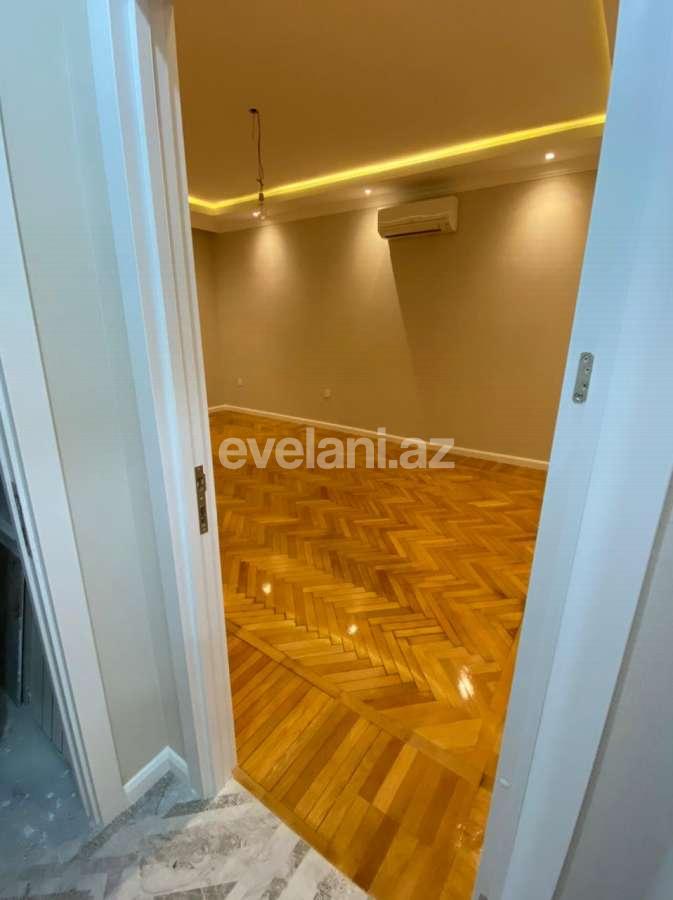 Satılır, köhnə tikili, 3 otaqlı, 73.5 m², Nizami m.