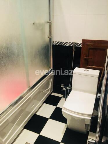 Продаётся, новостройка, 2-комнаты, 65 m², 8 Ноябрь m.