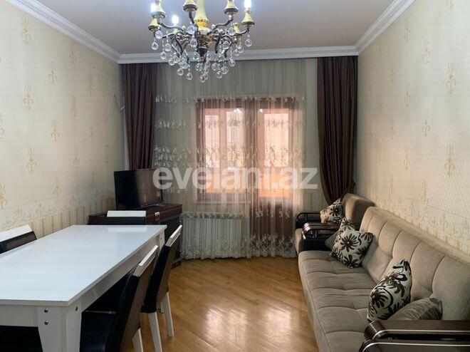Satılır, köhnə tikili, 3 otaqlı, 85 m², Azadlıq prospekti m.