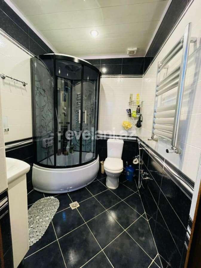 Satılır, yeni tikili, 3 otaqlı, 130 m², Azadlıq prospekti m.