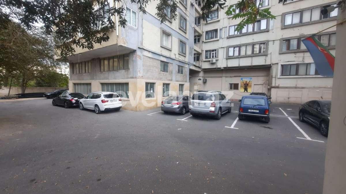 Sale, old building, 3 room, 70 m², Shah Ismail Khatai m.