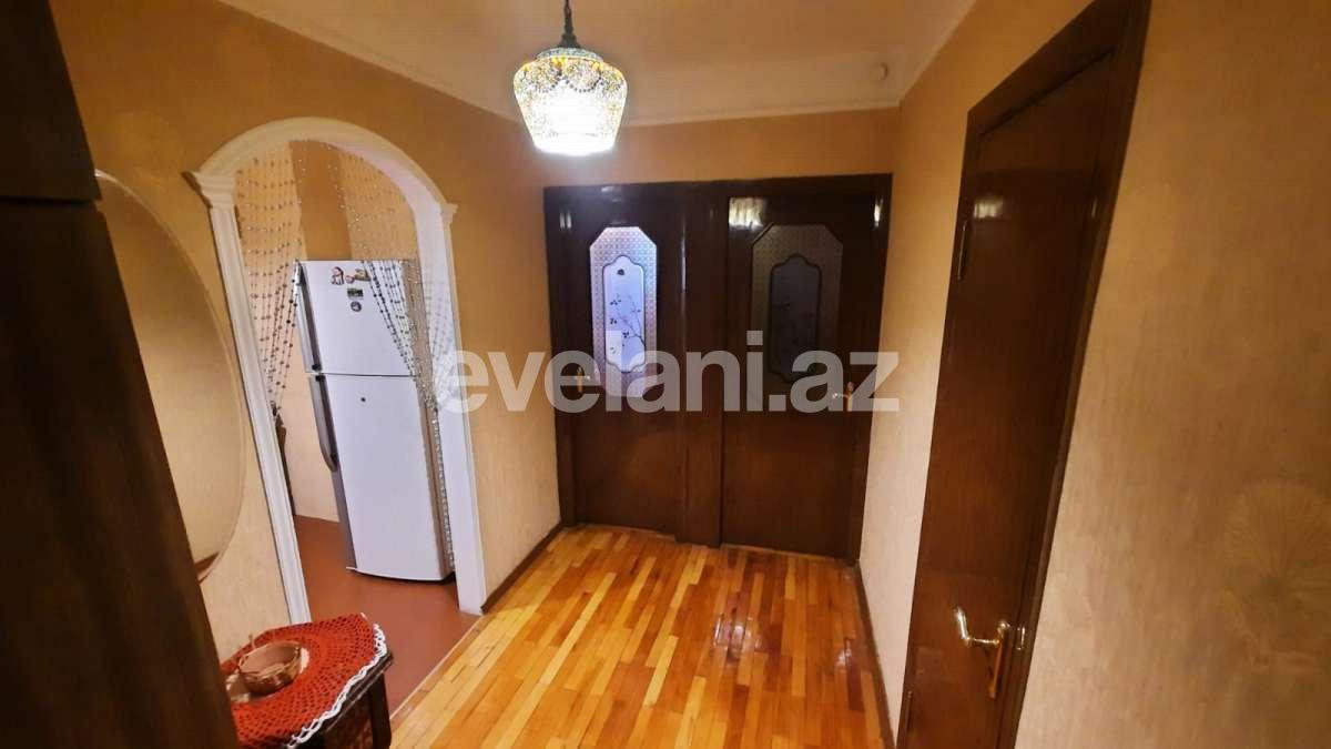 Sale, old building, 3 room, 70 m², Shah Ismail Khatai m.