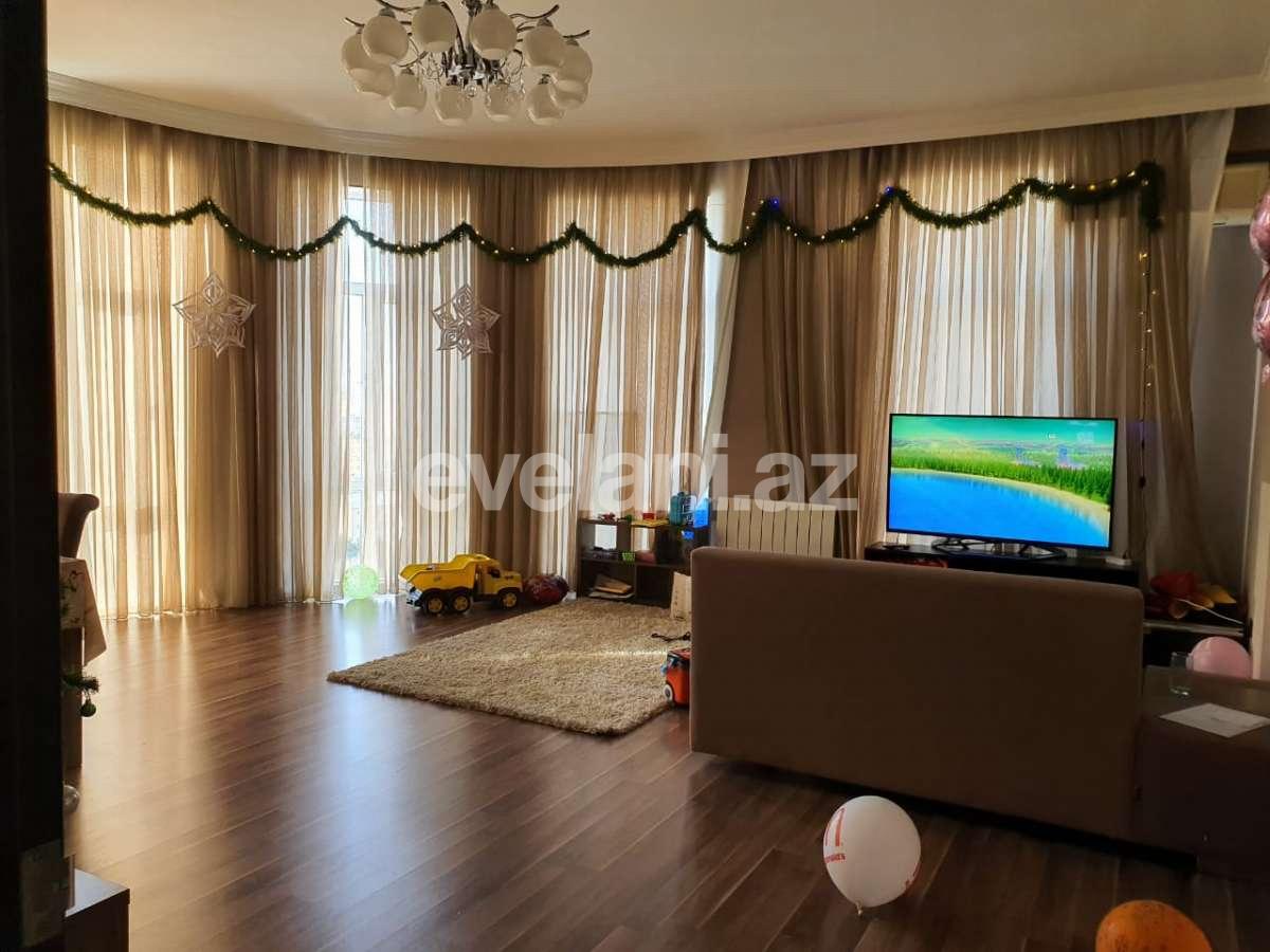 Satılır, yeni tikili, 2 otaqlı, 107 m², 8-ci mikrorayon q.