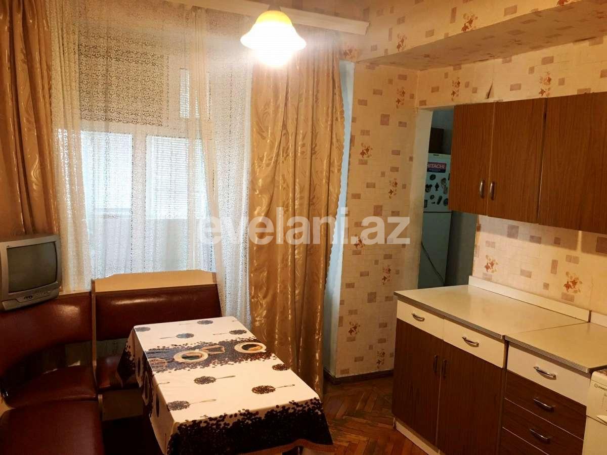 Satılır, köhnə tikili, 3 otaqlı, 100 m², Elmlər Akademiyası m.