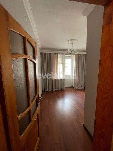 Satılır, köhnə tikili, 3 otaqlı, 70 m², Bakı, Binəqədi r.