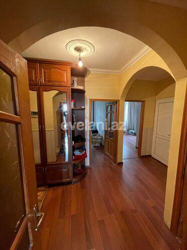 Satılır, köhnə tikili, 3 otaqlı, 70 m², Bakı, Binəqədi r.