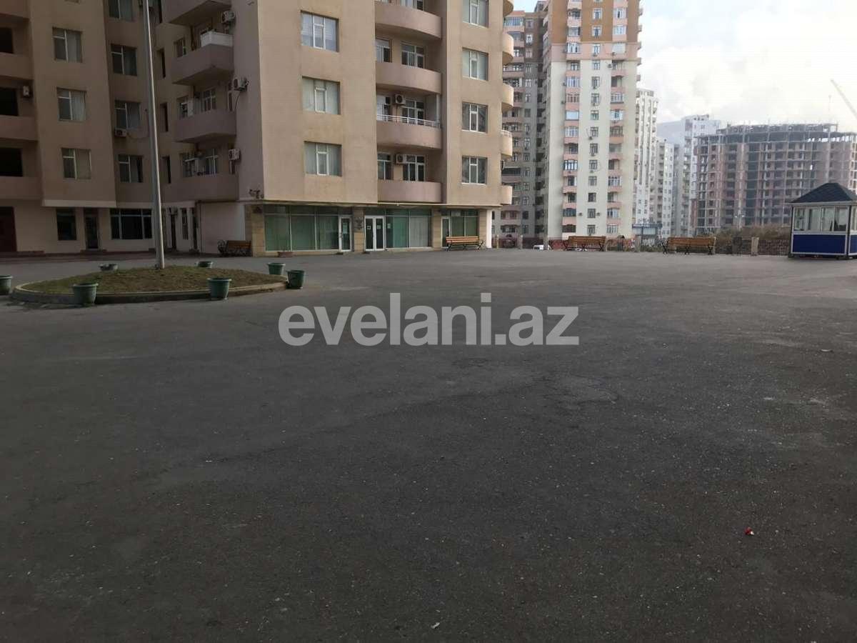 Satılır, yeni tikili, 2 otaqlı, 50 m², İnşaatçılar m.