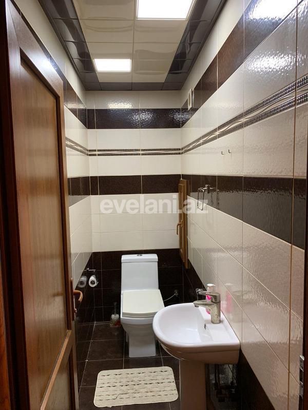 Satılır, yeni tikili, 4 otaqlı, 131 m², Bakı, Yasamal r, Yeni Yasamal q.