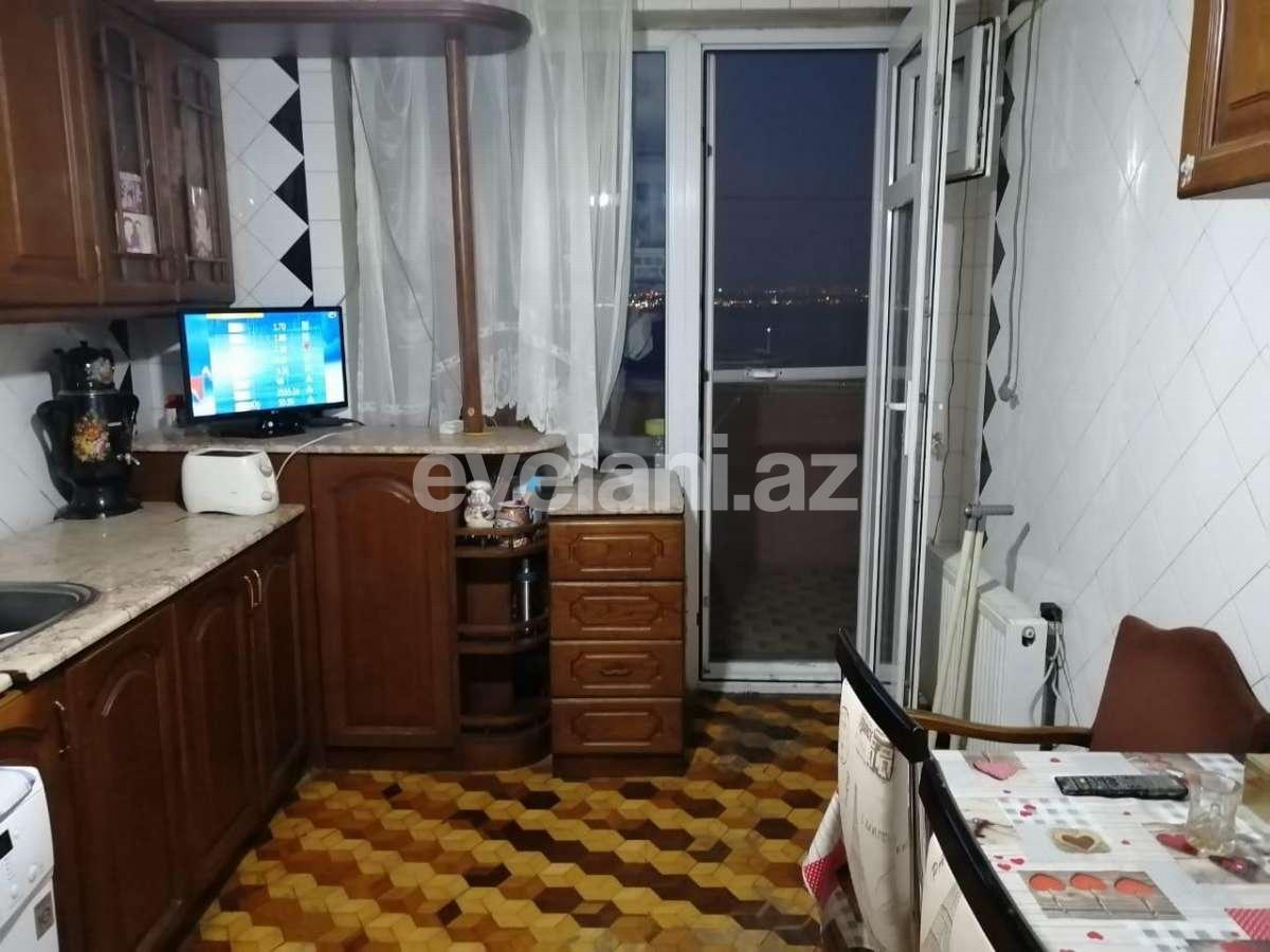 Satılır, köhnə tikili, 4 otaqlı, 120 m², Bakı, Səbail r, Bayıl q.