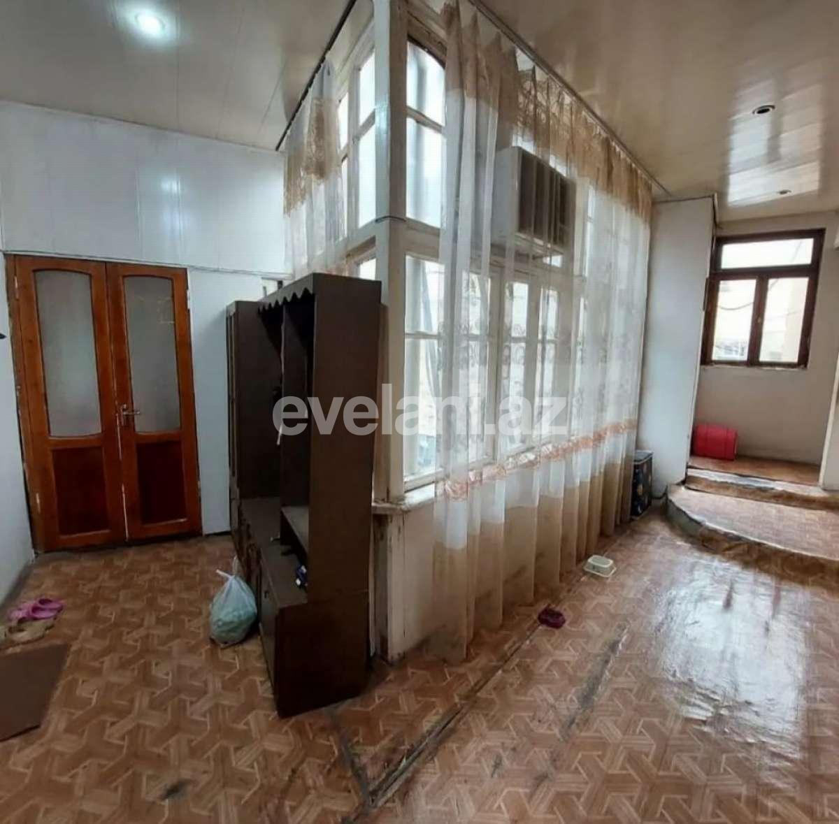 Satılır, köhnə tikili, 7 otaqlı, 170 m², Bakı, Səbail r, İçəri Şəhər m.