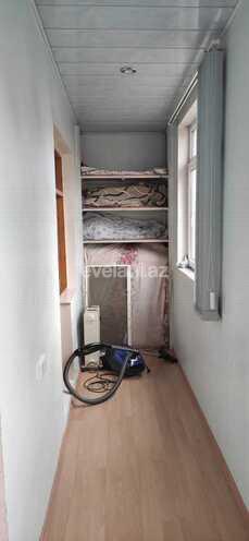 Satılır, köhnə tikili, 3 otaqlı, 80 m², Azadlıq prospekti m.