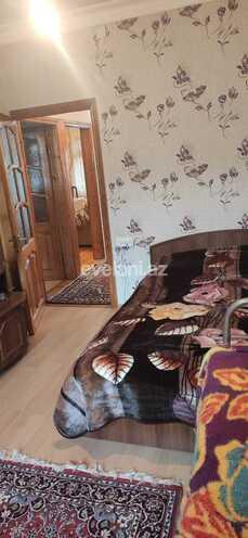 Satılır, köhnə tikili, 3 otaqlı, 80 m², Azadlıq prospekti m.