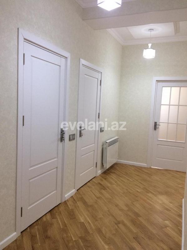 Satılır, yeni tikili, 3 otaqlı, 105 m², 3-cü mikrorayon q.