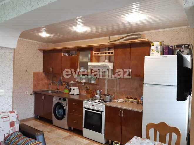 Sale, old building, 3 room, 90 m², Baku, Yasamal r, Yasamal d, Elmlar Akademiyası m.
