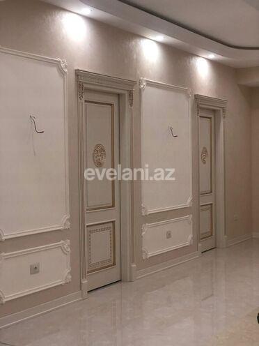 Продаётся, новостройка, 3-комнаты, 182 m², Низами m.