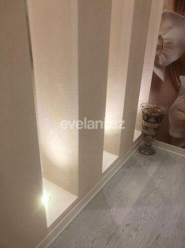 Продаётся, новостройка, 3-комнаты, 182 m², Низами m.