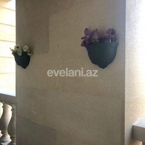 Продаётся, новостройка, 3-комнаты, 182 m², Низами m.