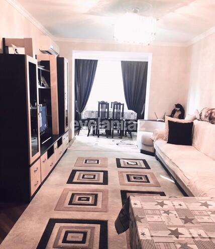 Продаётся, вторичка, 3-комнаты, 80 m², Баку, Ясамальский r, Иншаатчылар m.