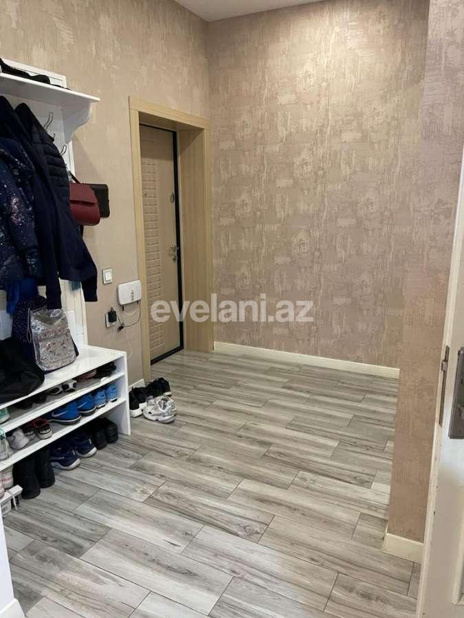 Satılır, yeni tikili, 3 otaqlı, 130 m², Bakı, Nizami r, Qara Qarayev m.